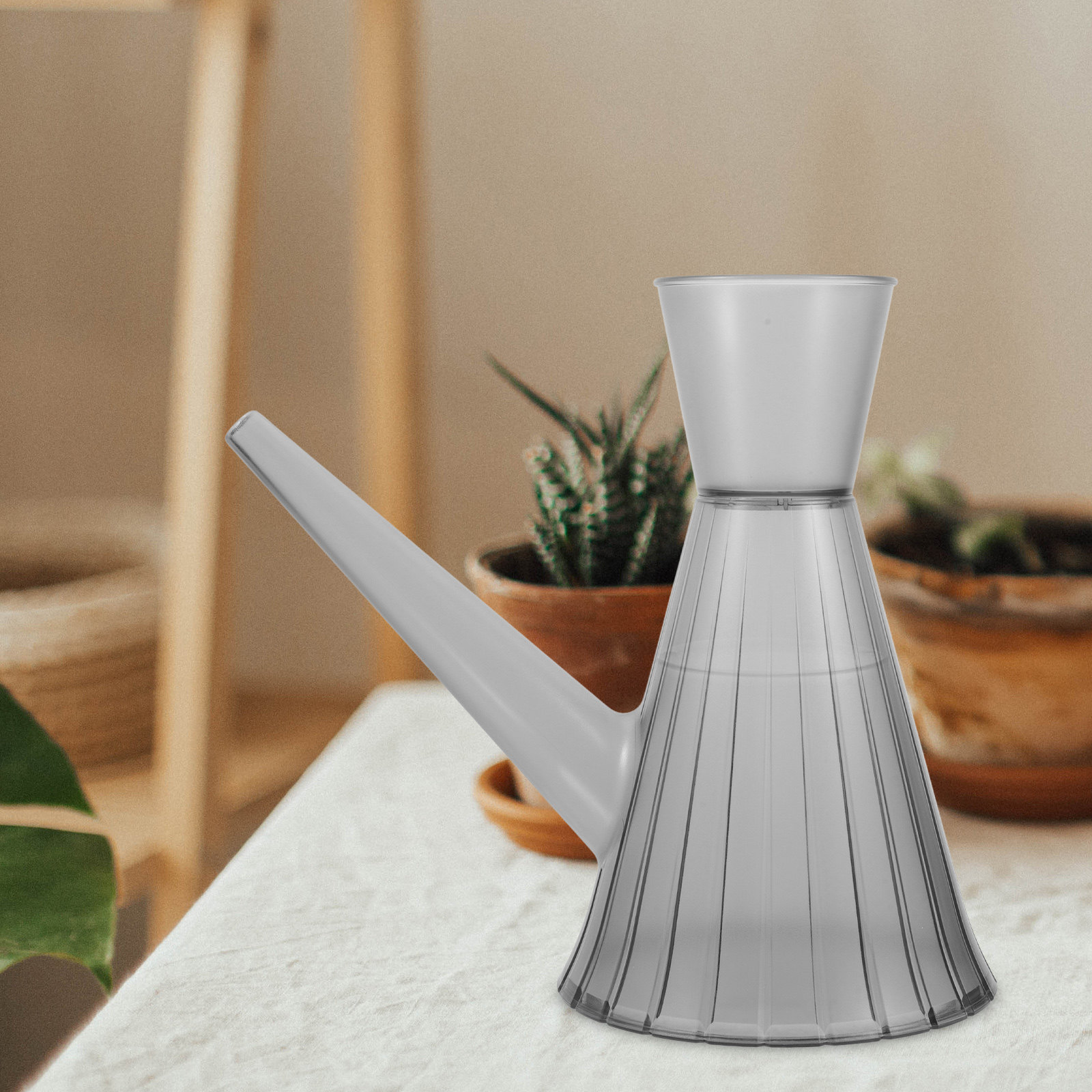 Penyemprot Tanaman dengan Cera - Watering Can Long Spout ulasan dan harga
